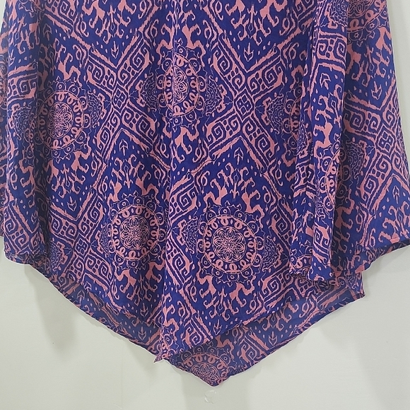 Banana Republic Purple and Pink Asymmetrical 3/4 Sleeve Blouse - Picture 3 of 10